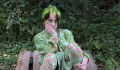 Billie Eilish prangert in verstörendem Video Umweltsünder an
