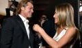 Jennifer Aniston und Brad Pitt: Bei den SAG Awards tauschen sie Zärtlichkeiten aus (Video)