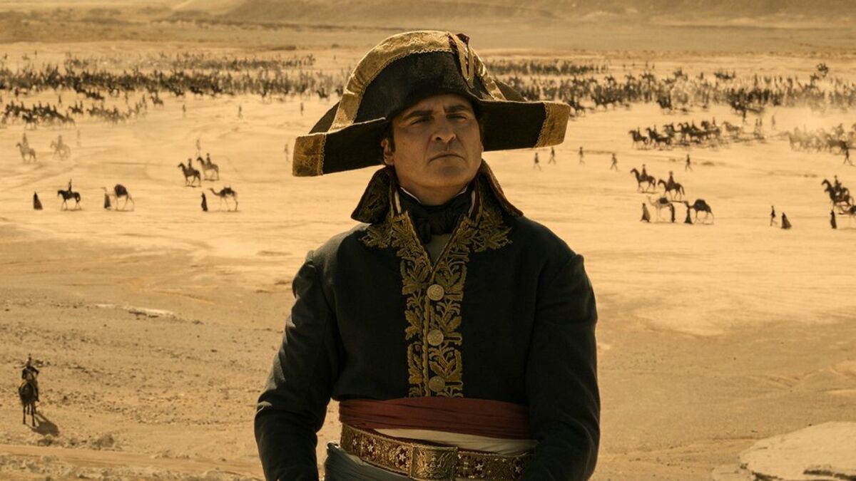 “Napoleon”: Joaquin Phoenix as a megalomaniacal poison dwarf