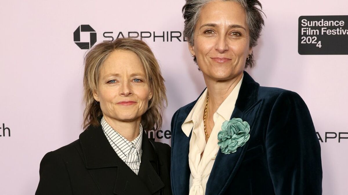 Jodie Foster Supports Wife Alexandra Hedison at Sundance Film Festival – ALOK Premiere