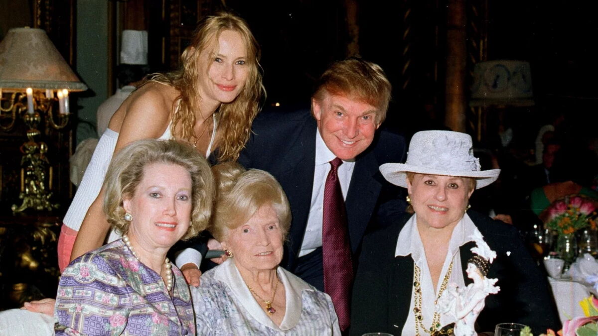 Donald Trump Hat Nur Noch Ein Lebendes Geschwister Wer Ist Elizabeth Donald Trump Hat Nur Noch Ein Lebendes Geschwister Wer Ist Elizabeth