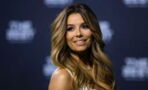 Eva Longoria enthüllt neue Seite von sich in geld-goldenem Kleid
