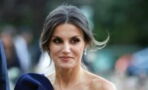 Retro-Look: Letizia von Spanien begeistert in bodenlangem Samtkleid