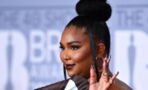 Ein Look zum Anbeißen: So zieht Lizzo auf dem roten Teppich alle Blicke auf sich