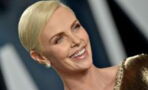 Abrasierte Haare und kein Make-up: Charlize Theron ist kaum wiederzuerkennen