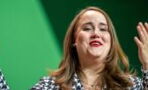 Ricarda Lang stolpert im Wahlkampf – und macht ihr Missgeschick zur Botschaft