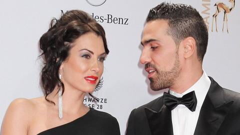 Anna-Maria Ferchichis Haut am Oberschenkel ist abgestorben