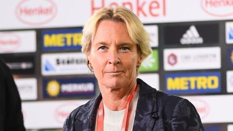 Schock im Frauenfußball: Martina Voss-Tecklenburg fliegt raus!