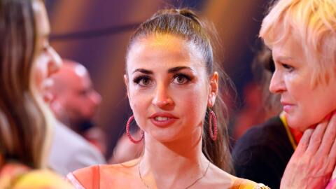 Flughafen gesperrt: Ekaterina "Ekat" Leonova kann nicht zur Familie