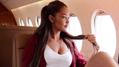 Terror im Flugzeug: Ex-GNTM-Model macht gruselige Begegnung