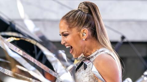 Jennifer Lopez reißt sich auf der Bühne die Haare aus