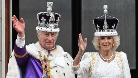 Das erste offizielle Porträt von König Charles III. nach der Krönung