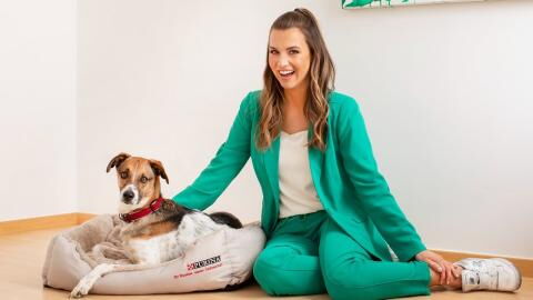 Laura Wontorras Hund war "jeden Tag mit am 'Grill den Henssler'-Set"