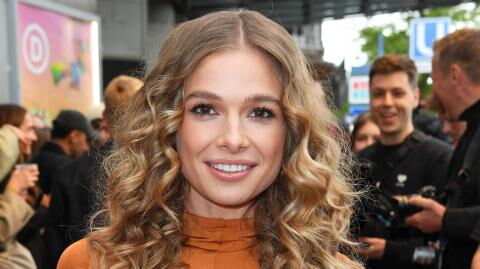 "Im Podcast verplappert": Moderatorin Lola Weippert macht ihre Beziehung öffentlich