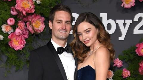 Supermodel Miranda Kerr teilt romantisches Foto von erster Begegnung mit Evan Spiegel