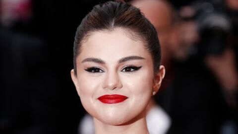 Selena Gomez überall: US-Star posiert auf gleich zwei "Vogue"-Covern