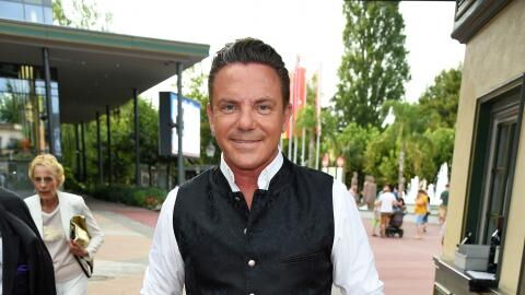 Rosenkrieg mit Anna-Carina Woitschak: Ex Stefan Mross reagiert auf "Dschungelcamp"-Einzug