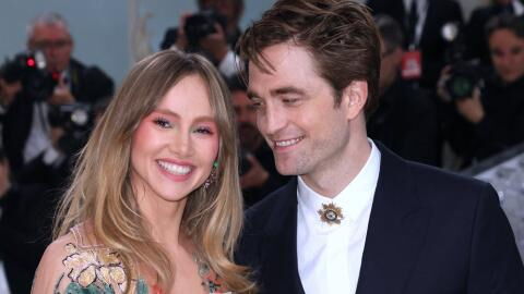 Sind Suki Waterhouse und Robert Pattinson verlobt?