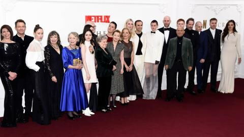 "Familientreffen": Alte und neue "The Crown"-Stars feiern in London