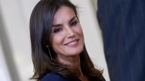 Royale Eleganz: Letizia von Spanien bezaubert in ihrem 150€-Kleid