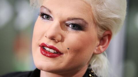 "Öffentliche Tierquälerei": Melanie Müller erntet für Foto mit einer Möwe Shitstorm