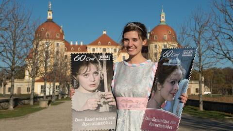 "Drei Haselnüsse für Aschenbrödel": Das wurde aus den Stars des Kultfilms!