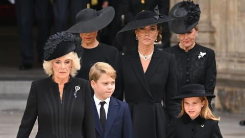 Beerdigung von Königin Elizabeth II.: Fans zu Tränen gerührt wegen Prinzessin Charlotte