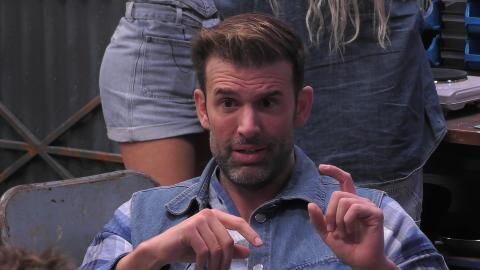 "Promi Big Brother": Jay offenbart, wie das mit ihm und Indira im Dschungel wirklich war