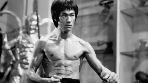 Geheimnisvoller Tod von Bruce Lee: Neue Studie enthüllt, wie er gestorben sein könnte
