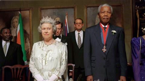 Diesen Spitznamen hat Nelson Mandela Queen Elizabeth gegeben