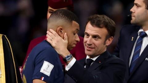 WM 2022: Macrons Verhalten gegenüber Mbappé im Finale sorgt für Kontroverse