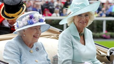 Queen Elizabeth II. soll versucht haben, König Charles und Camilla auseinanderzubringen
