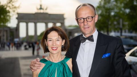 Charlotte Merz: Juristin, Mutter und diskrete Beraterin eines Polit-Schwergewichts