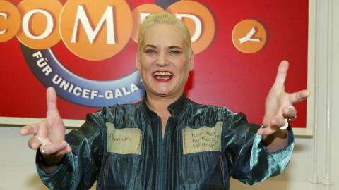 Hella von Sinnen: Beide Beine gebrochen – jetzt ist sie auf den Rollstuhl angewiesen