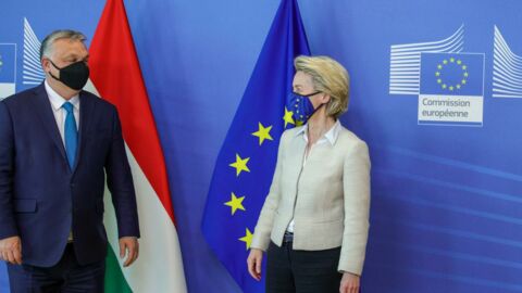 EU-Kommission droht Ungarn mit rechtlichen Folgen, wenn Anti-LGBTQ-Gesetz nicht zurückgenommen wird