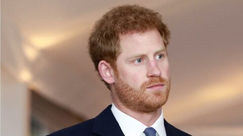 "Hilflos" und "besorgt": Prinz Harry macht sich große Sorgen um Charles und die Queen