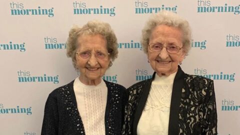 Die ältesten Zwillinge Großbritanniens verraten ihr Geheimnis für ein langes Leben