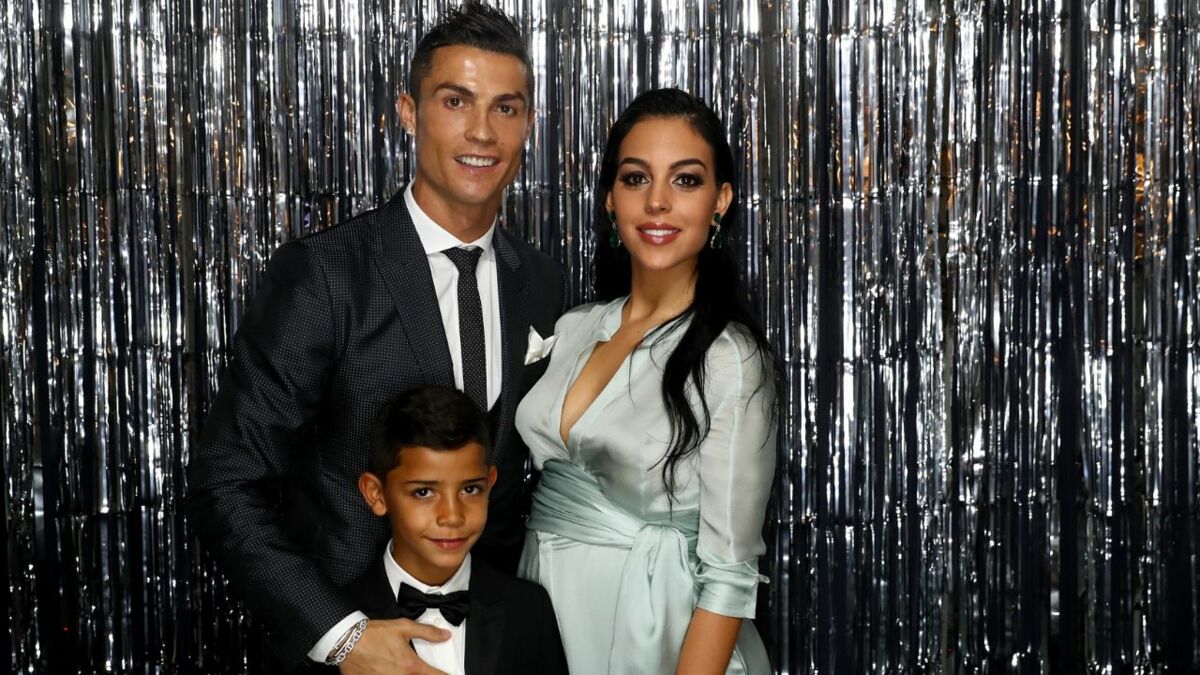 Pendant que son père est sans club, Cristiano Ronaldo Jr pourrait signer au  Real Madrid
