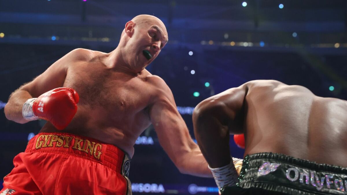 Tyson Fury anéantit Chisora par TKO et conserve son titre de champion du monde poids lourd