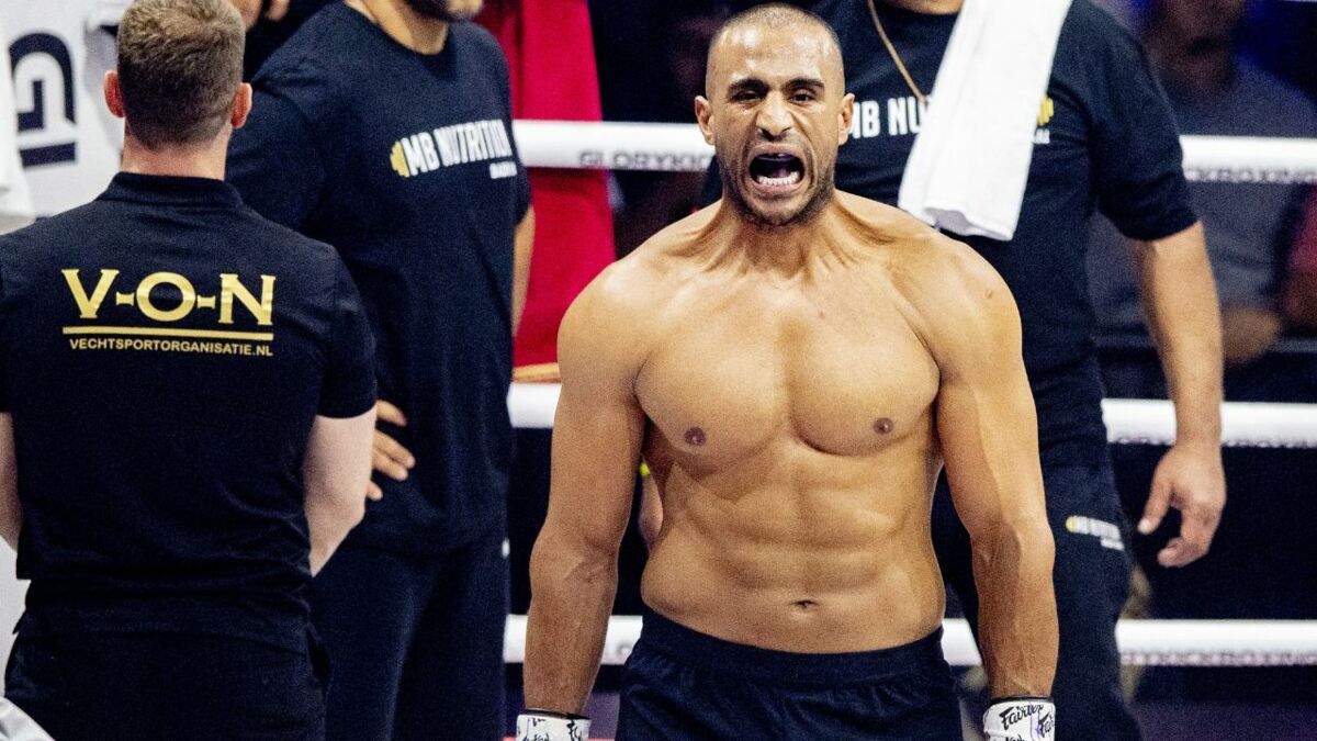 Les plus gros KO de la carrière de Badr Hari en kick-boxing, des coups