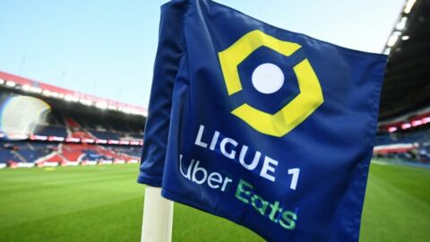 Ligue 1 : un premier match reporté à cause de l'épidémie de Covid-19 