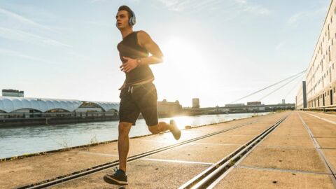 Running : les musiques à écouter pour courir plus vite et perdre du poids selon une étude 