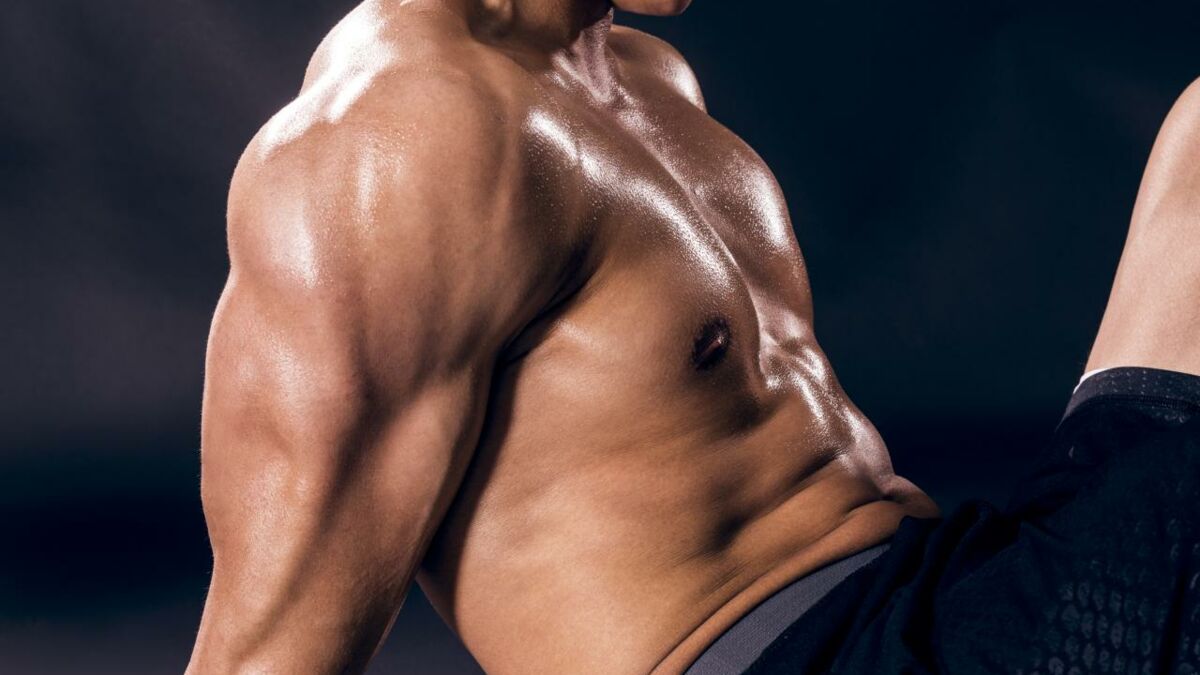 Voici comment bosser vos triceps et biceps en superset