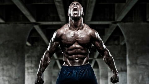 Une astuce pour soulever plus à la salle : dire des gros mots !