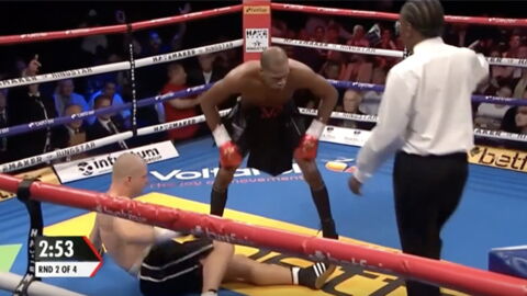 Boxe : Michael "Venom" Page gagne son deuxième combat de boxe par KO