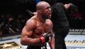 Pour son 1er combat de MMA, Kamaru Usman s’est offert le luxe d’un TKO au second round (VIDEO)