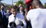 Le Président Emmanuel Macron met les gants et dévoile son niveau en boxe anglaise (VIDEO)