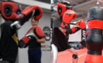 Des robots affrontent des combattants de MMA en Chine