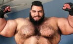 Hulk Iranien : le bodybuilder Sajad Gharibi va faire ses grands débuts au sein de la Bare Knuckle Fighting Championship