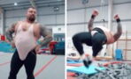 Eddie Hall : le strongman de 170 kilos surprend tout le monde avec un monstrueux back flip